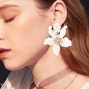 Gold White statement Flower earrings Oversized acrylic dangle Wedding 💖